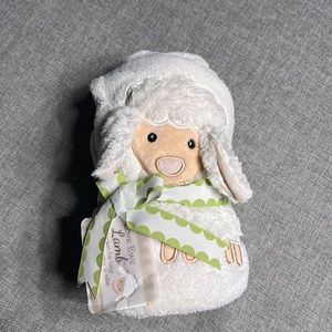 NWT Baby Aspen baby blanket!!